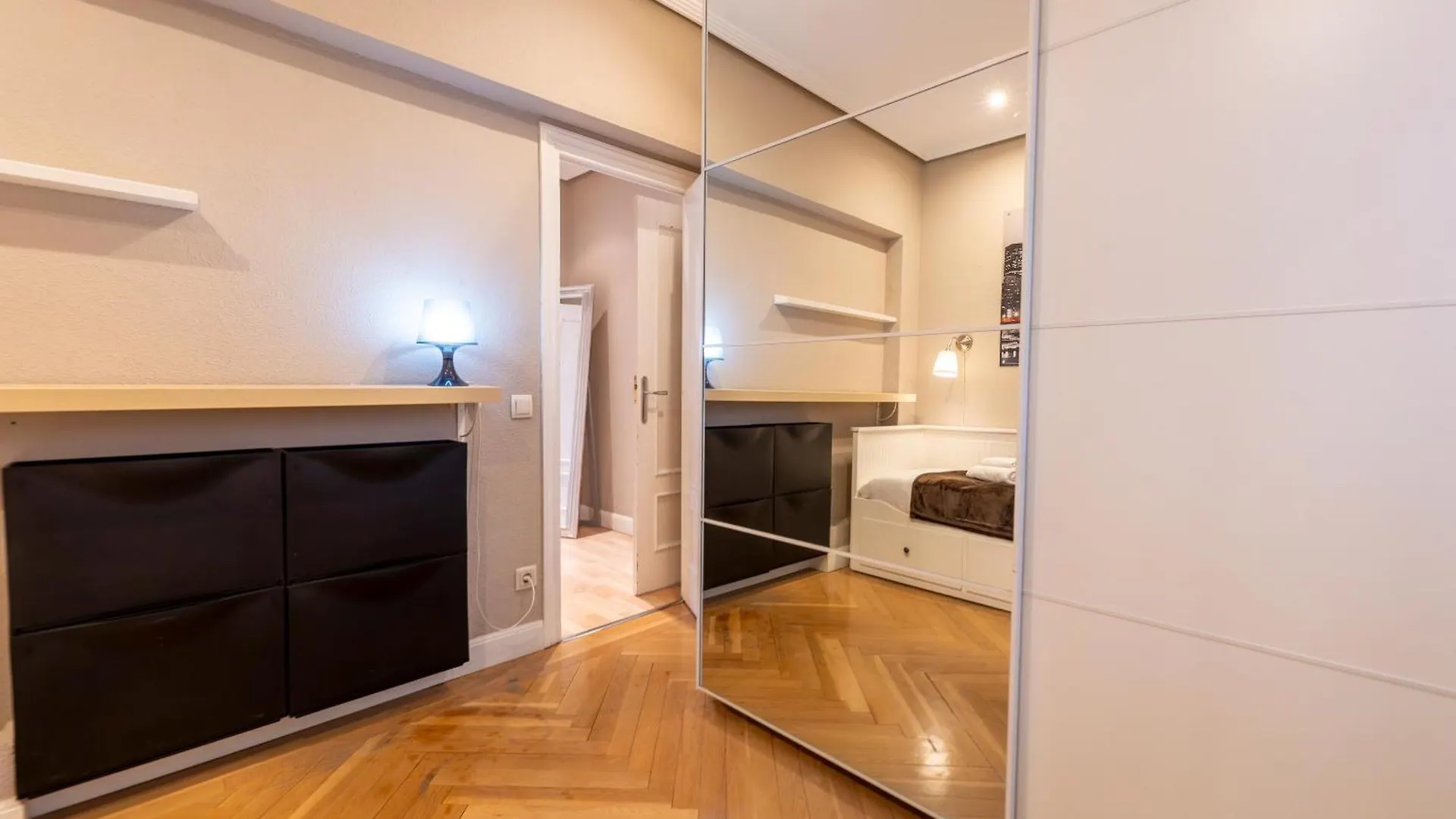 Temporary Apartment In The Salamanca Neighborhood Ava24 مدريد